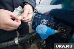 Самый дешевый бензин в ХМАО продают в Мегионе