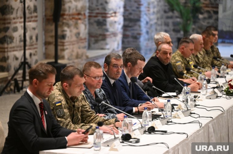 Прямые переговоры между российской и украинской делегациями стартовали 16 мая