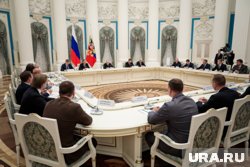 Путин назвал участников встречи «мастодонтами российской экономики»