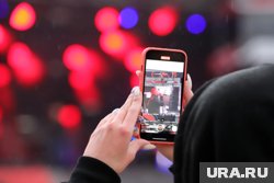 Макан начал заниматься музыкой еще в подростком возрасте 