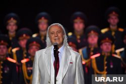 Резник пригласил Азизу на свой концерт