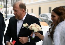 Ивлев женился на Куденковой в День всех влюбленных