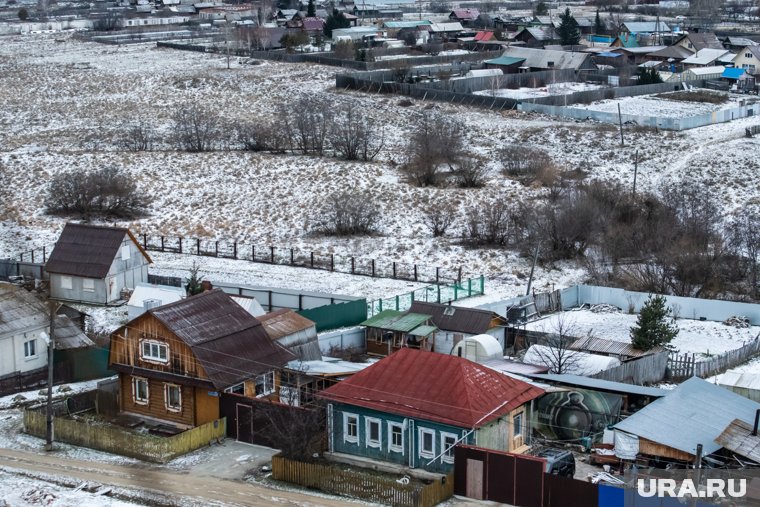 Местные жители засняли первый снег на видео