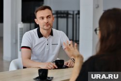 Некоторые молодые люди отказываются самостоятельно планировать путешествие