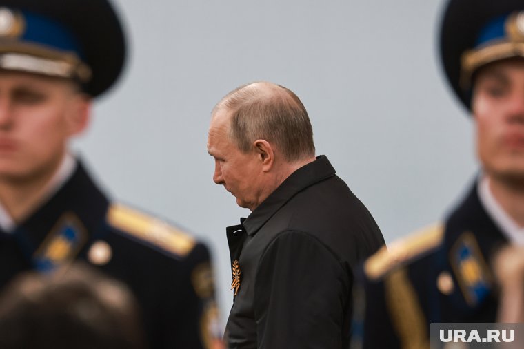 Путин указал на то, что сейчас россияне гордятся участниками СВО