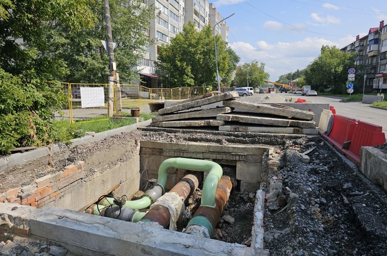 Теплоэнергетики еще продолжают проводить ремонты на отдельных участках города