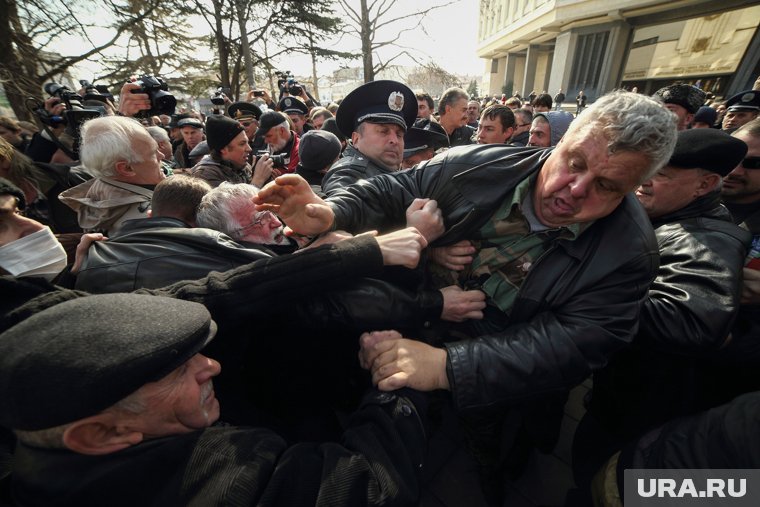 Несколько драк произошло в Белграде на акции протеста