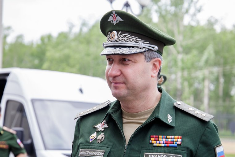 Замминистр обороны Тимур Иванов посетил Пермское суворовское военное училище. Пермь