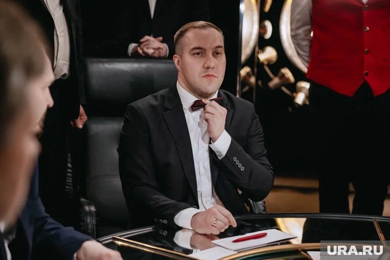 Роман Рзаев на корпоративной лиге «Что? Где? Когда?»