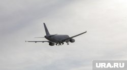 Вылет самолета перенесли более чем на 12 часов