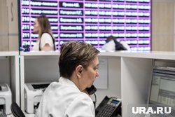 Мужчины и женщины могут пройти осмотры для оценки репродуктивного здоровья
