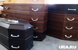 В Кургане похоронщики получили баллончики для самозащиты