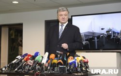 Петр Порошенко* заявил, что руководство ВСУ отправляет военных в «мясной шторм»