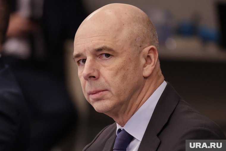 Силуанов отметил, что общий объем расходов федерального бюджета в 2025 году составит 42,298 трлн рублей