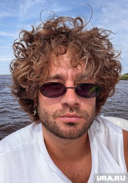 Блогер не скромничает, что получает от женщин комплименты про внешность 