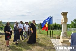 В Молдавии на открытии памятника союзникам Гитлера заметили флаг Евросоюза
