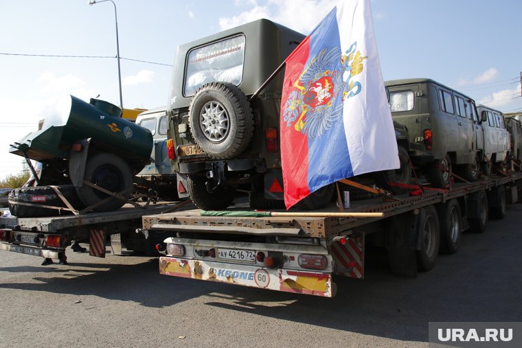 В зону СВО едет 72 тонны техники и груза с Ямала
