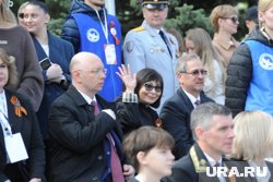 На парад Победы прибыли первые лица региона и Челябинска