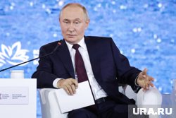 Мигранты должны знать язык для качественного соблюдения законов, заявил Путин