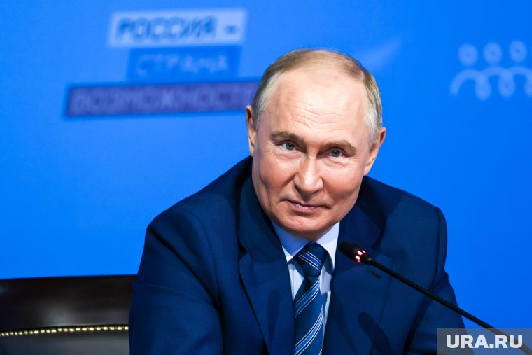 Президент Владимир Путин отметил важность обеспечения лекарственными препаратами