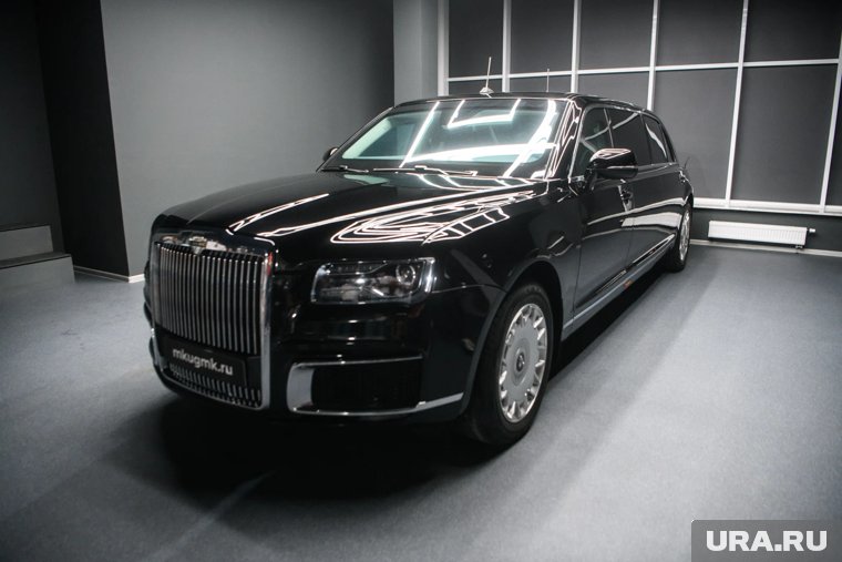 Элитный российский автомобиль Aurus король Бахрейна получил в качестве подарка от Путина