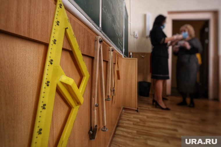 Не всех детей готовы зачислить в школы в 10 классе, поэтому к ОГЭ нужна тщательная подготовка