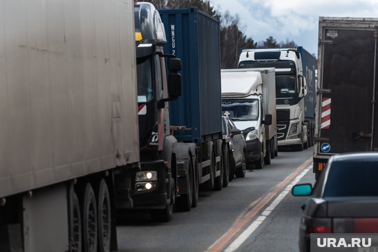 Пока шла стройка, на Пермском тракте были большие пробки