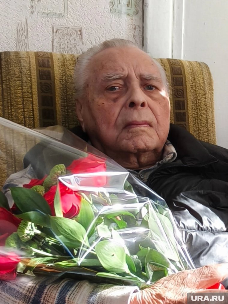  В декабре 1942 года Иван Шевелев был направлен на фронт