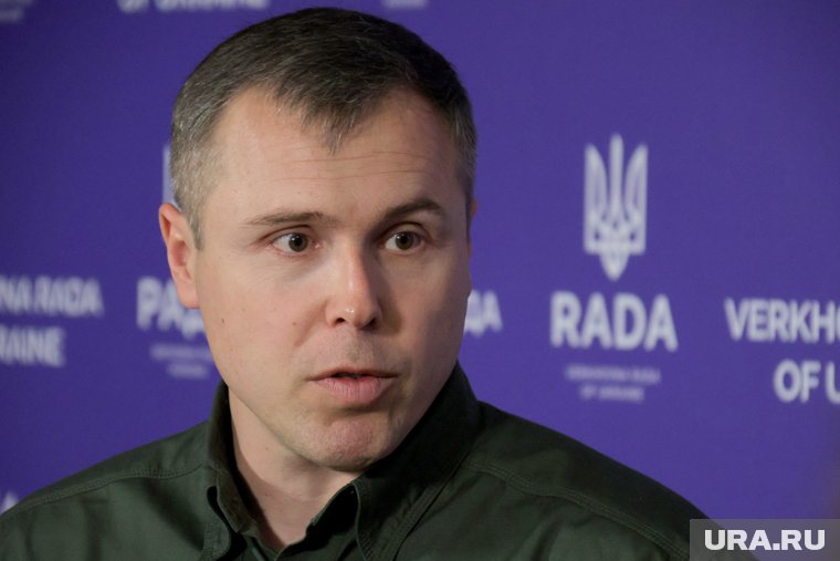 Костенко отметил, что речь идет о перемирии, а не о полноценном мире
