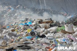 Пострадавших в пожаре на свалке в Губкинском нет
