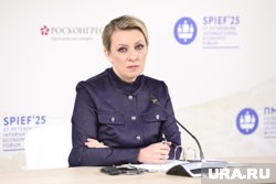 Посольство РФ в Париже занимается ситуацией, заявила Мария Захарова