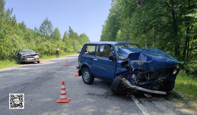 Всего в ДТП пострадало пять человек