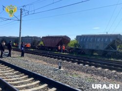 Вагоны сошли с рельсов в утреннее время 