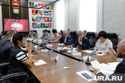 Депутаты поддержали законопроекты о продлении выплат медработникам