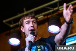 Лесли, по данным следствия, склонял фанатов к совершению противоправных действий против москвичек