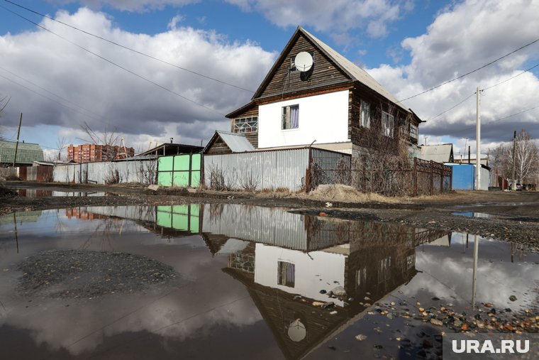Риск подтопления возник из-за ночных ливней в селе Белозерское (архивное фото)