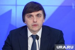 Кравцов заявил, что в российских школах введут новые требования