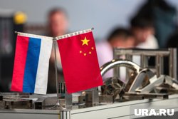 Китай сохранит контракты с Россией вопреки давлению США