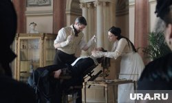 «Процедуры красоты» в фильме вдохновлены настоящими практиками из истории