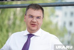 Эдуард Соснин взял себе нового советника