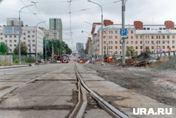 На улице Борчанинова продолжаются дорожные работы