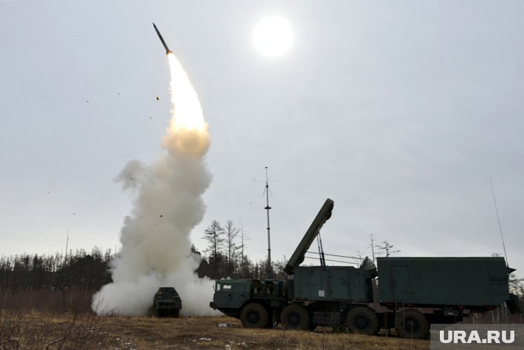 ВС РФ применили «Кинжалы» и БПЛА по военным объектам на Украине