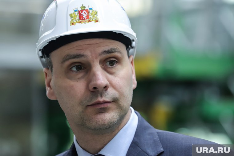 13 мая Денис Паслер работает в Каменске-Уральском
