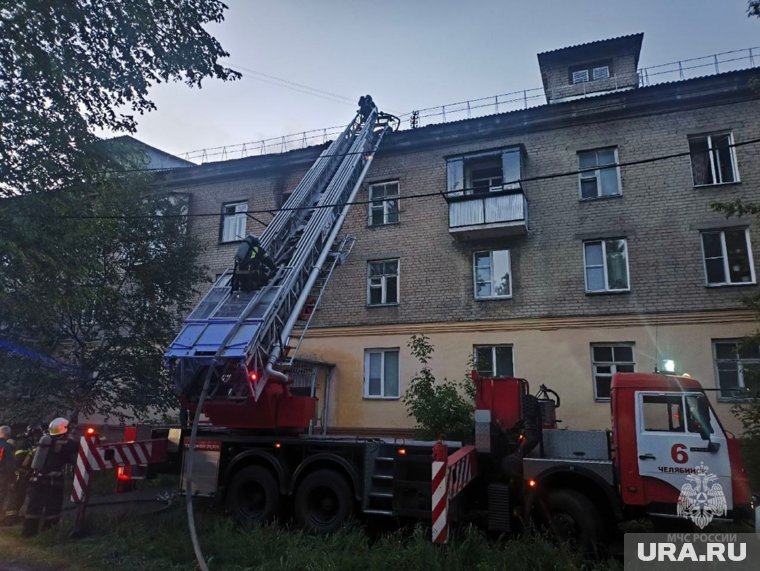 Спасти женщину в квартире на третьем этаже не удалось