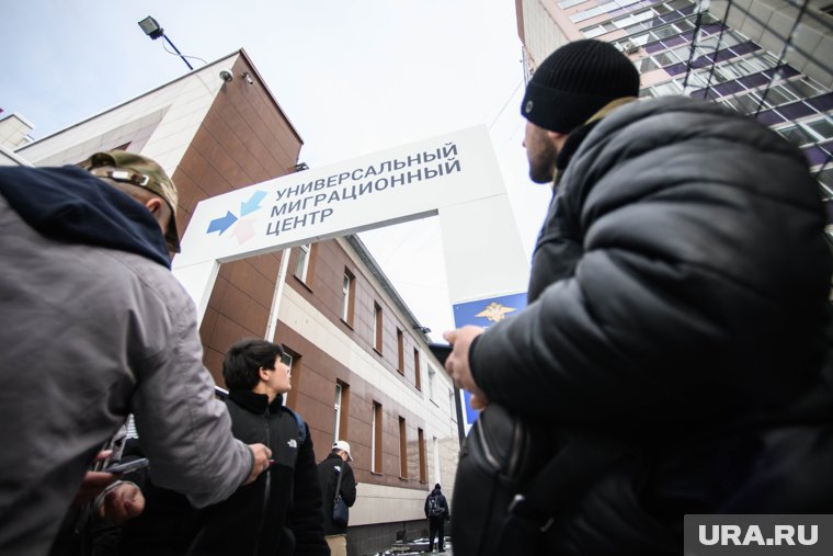 Мигранты заявили о желании создать республику на территории ХМАО