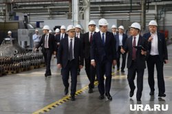 Алиханов посетил третье предприятие за день 