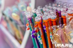 Канцелярию можно приобрести на маркетплейсах и в обычных магазинах 