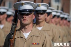 В США проведут военный парад в день рождения Трампа