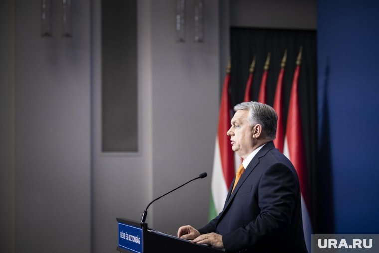 Орбан также пообещал бороться с мигрантами
