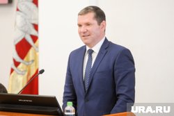 Спикер гордумы Буяков отметил, что участок предназначен под строительство школы на 1500 мест